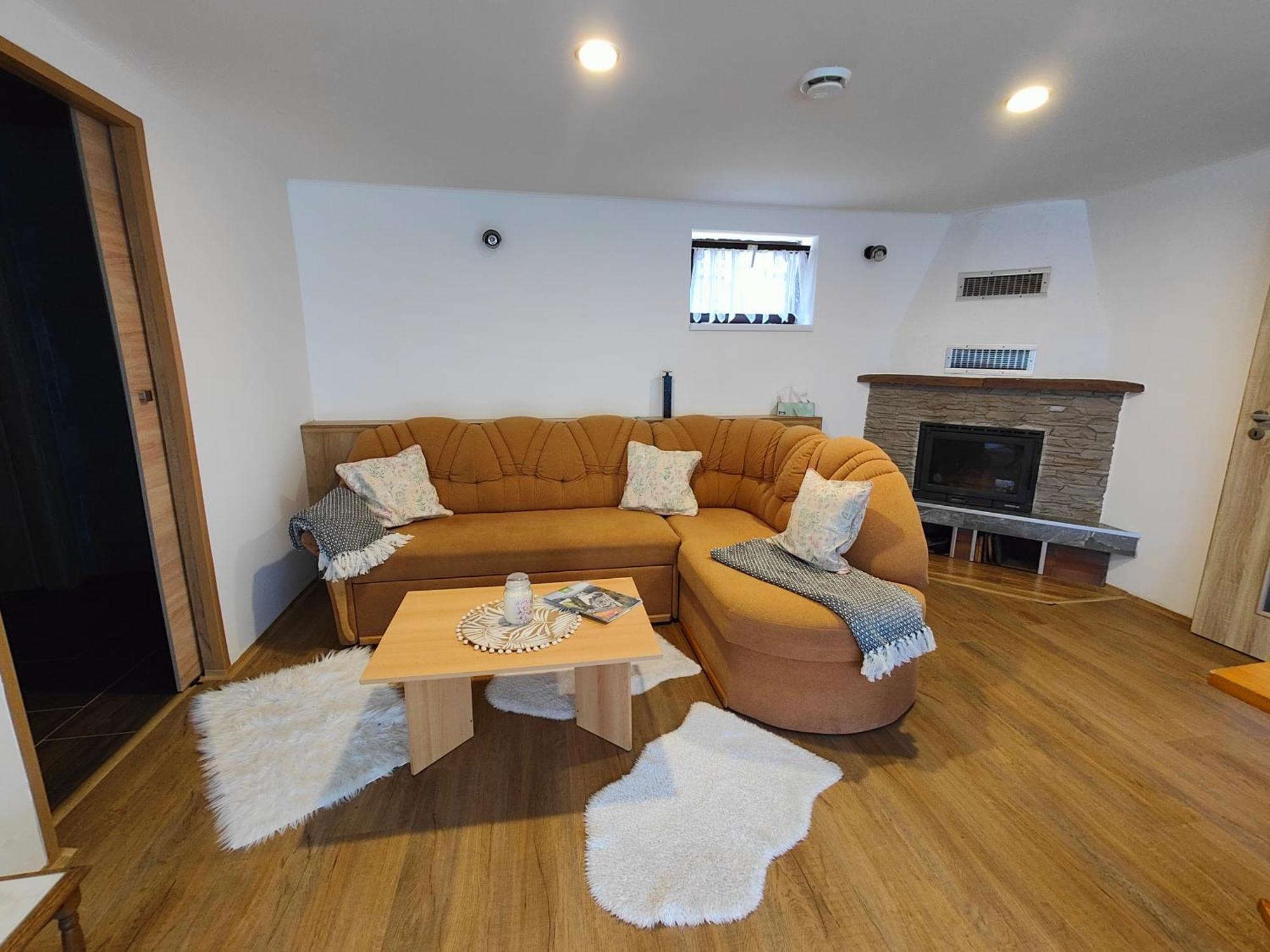 Apartman Hranice - 赫任斯科 外观 照片